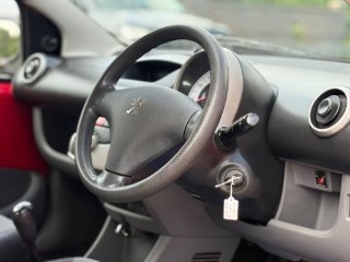 /photos/11647/0fd7ce7e-c722-458b-83f8-a5cbf2076d45_i320x240.jpg