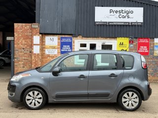 /photos/11647/6223fe69-ab2d-4df7-9e6e-31eedf82737a_i320x240.jpg
