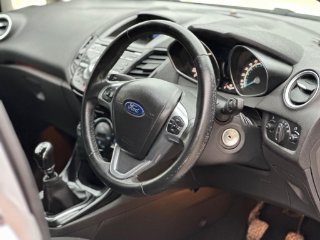/photos/11647/74d20da6-69d3-43d7-94d7-377d8d7ba1d2_i320x240.jpg