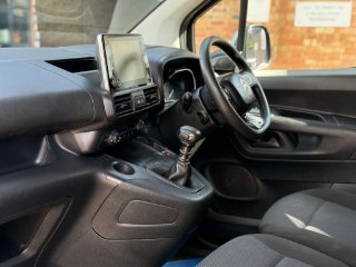 /photos/11647/a9def36b-94b0-4c26-8307-d9b13cf3e75b_i320x240.jpg