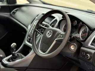 /photos/11647/de18c5c1-f5df-4fba-b7ce-f565e10f9a20_i320x240.jpg