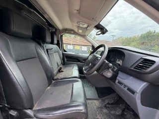 /photos/11647/f7f32e77-a59e-465b-a0c7-d70ed4189394_i320x240.jpg